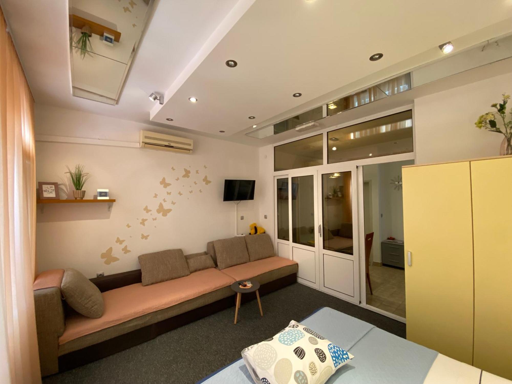 Studio Apartment And Rooms Adria Vodice Exterior photo