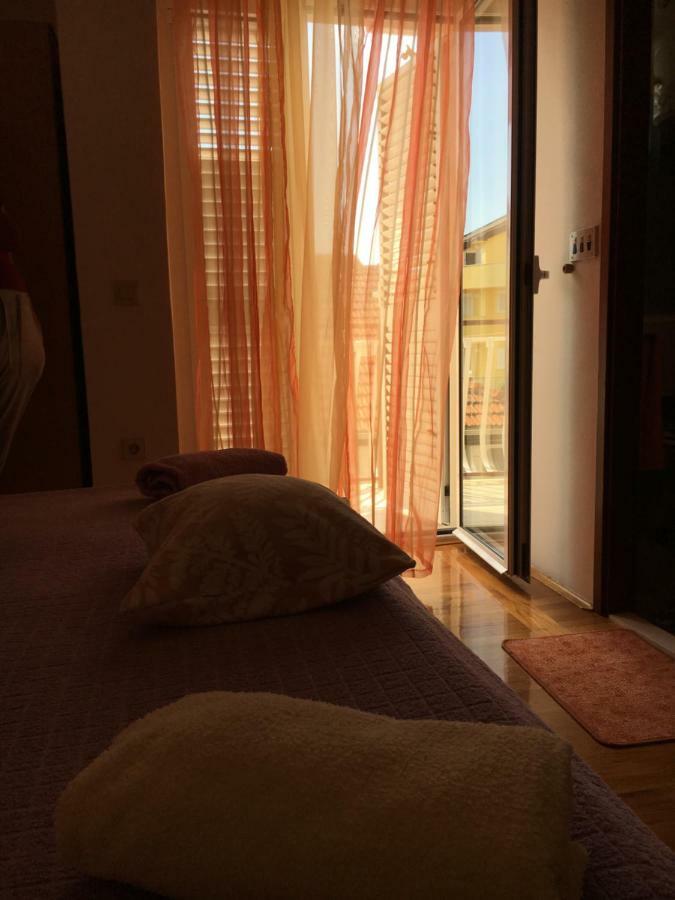 Studio Apartment And Rooms Adria Vodice Exterior photo